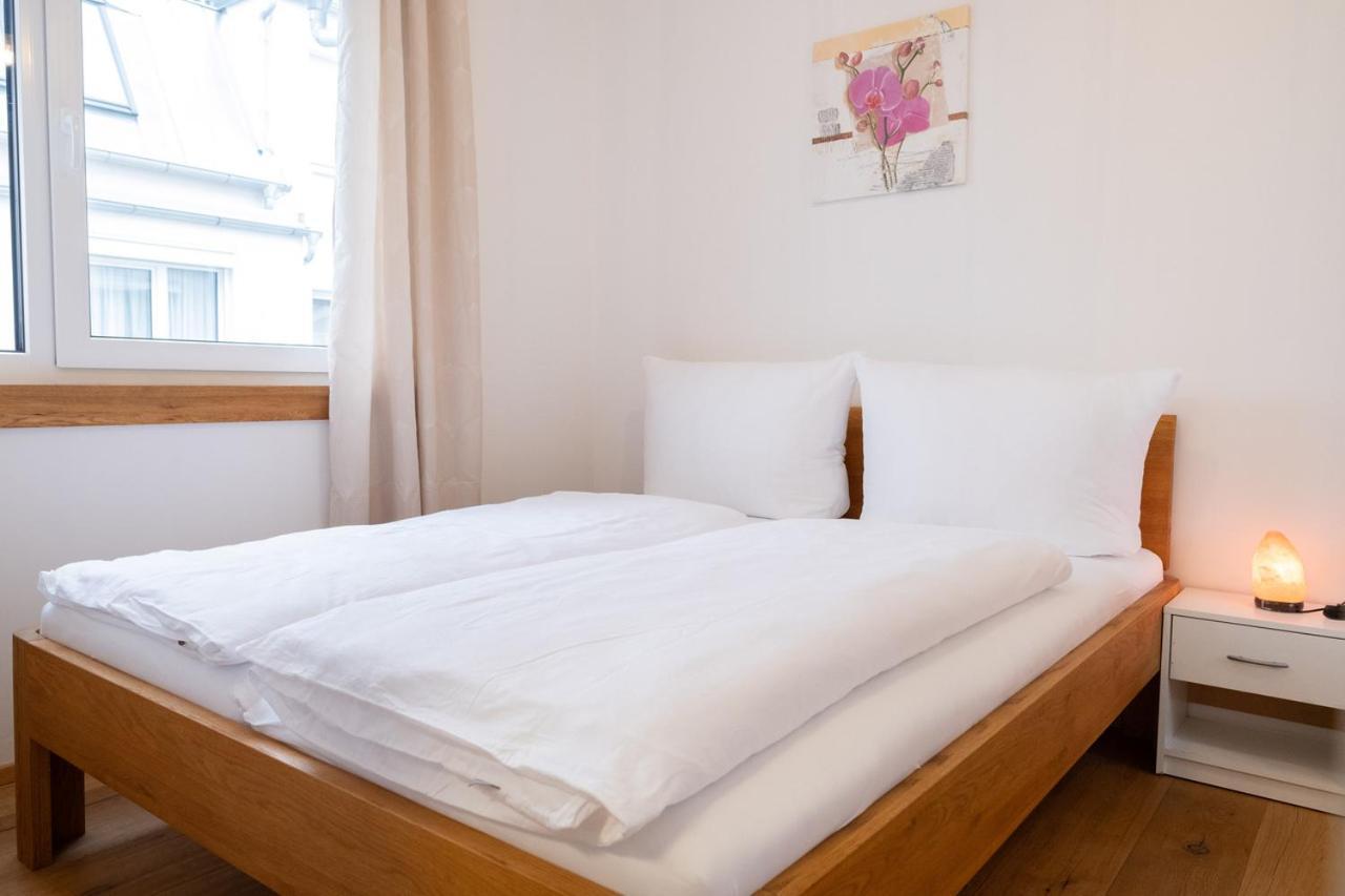 Modern Apartment W/ Cozy Balcony Near City Center 维也纳 外观 照片