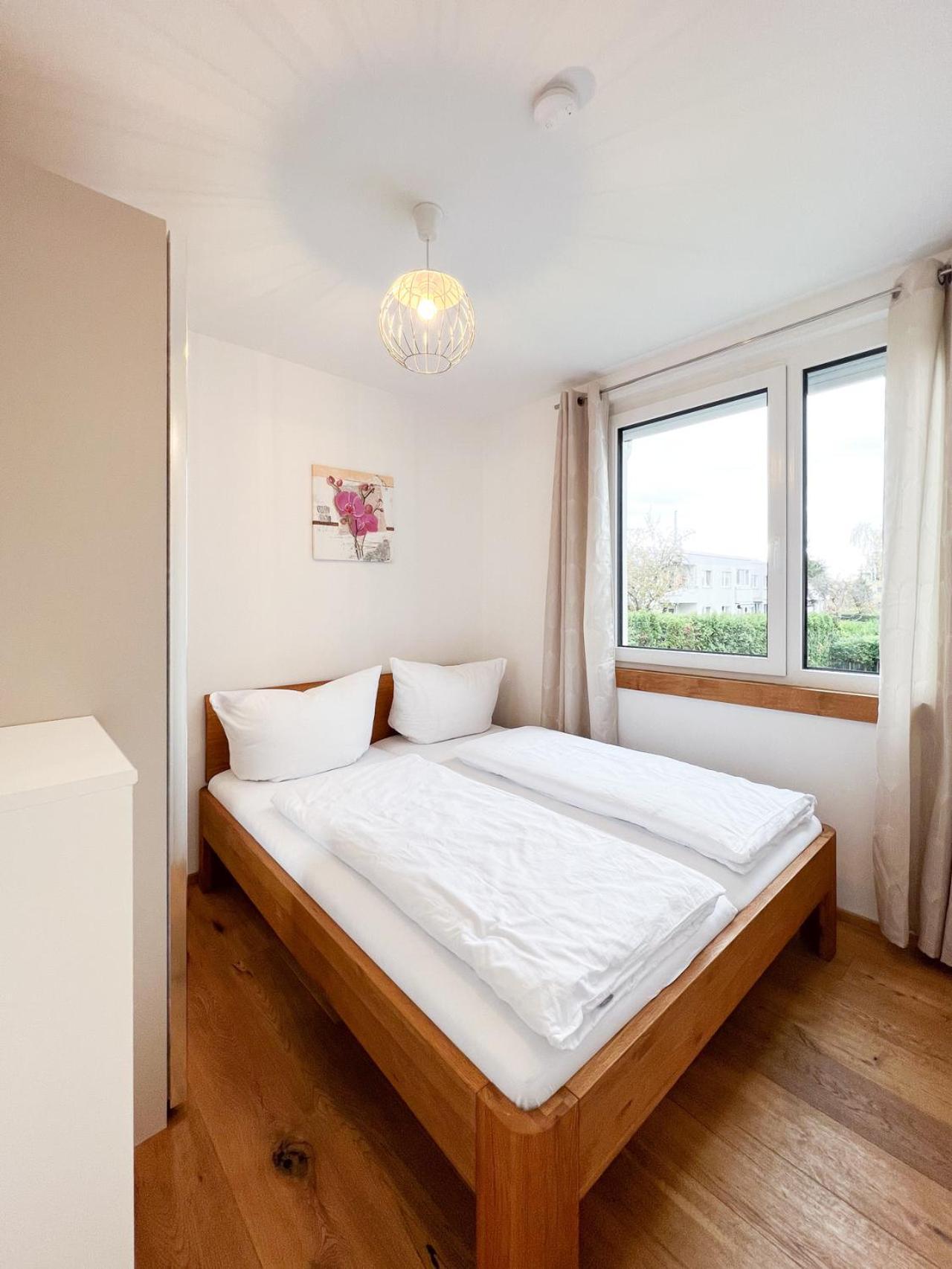 Modern Apartment W/ Cozy Balcony Near City Center 维也纳 外观 照片